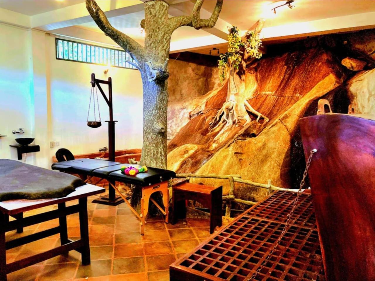 Rainforest Lodge, Deniyaya Singheraja エクステリア 写真