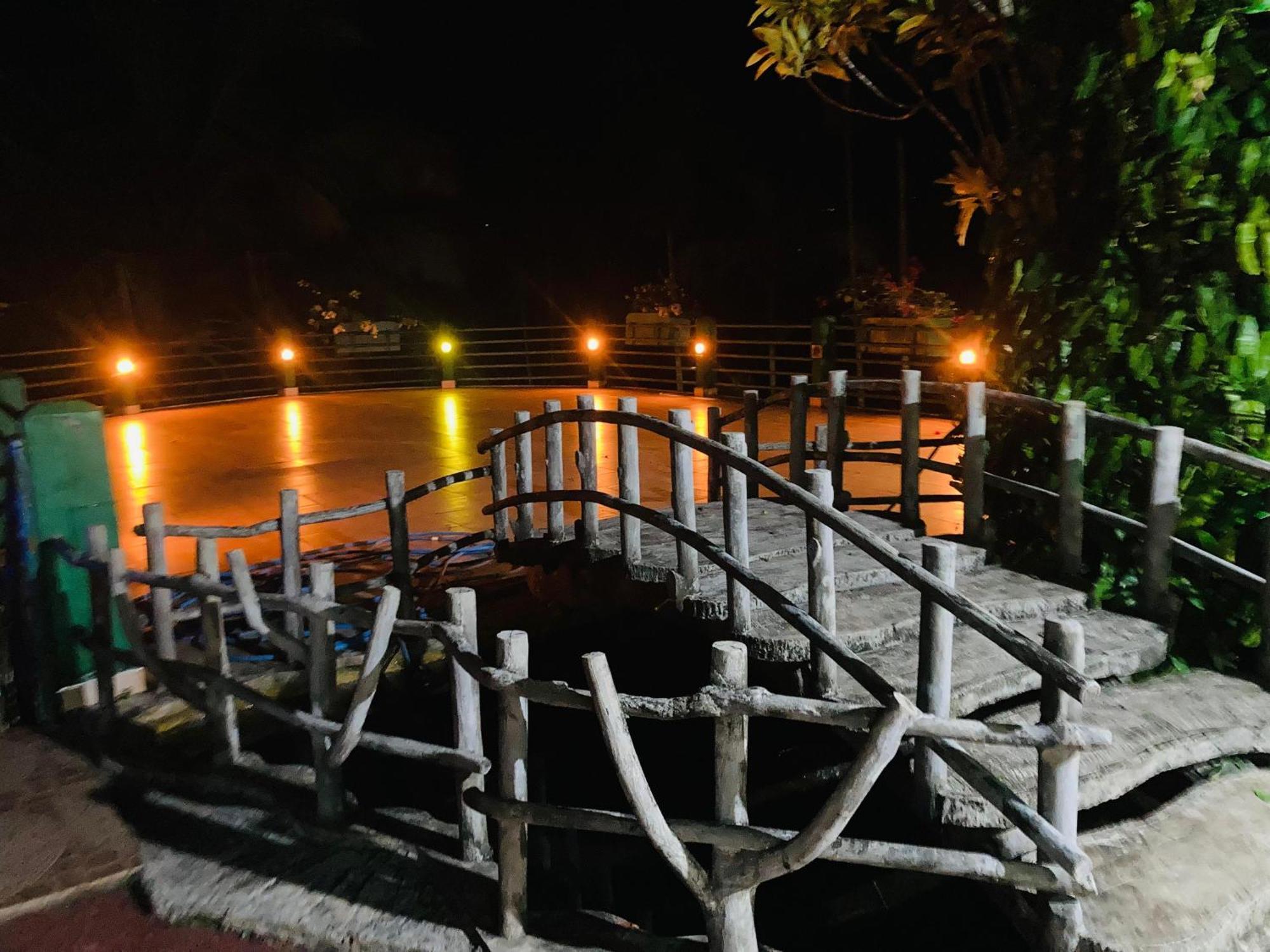Rainforest Lodge, Deniyaya Singheraja エクステリア 写真