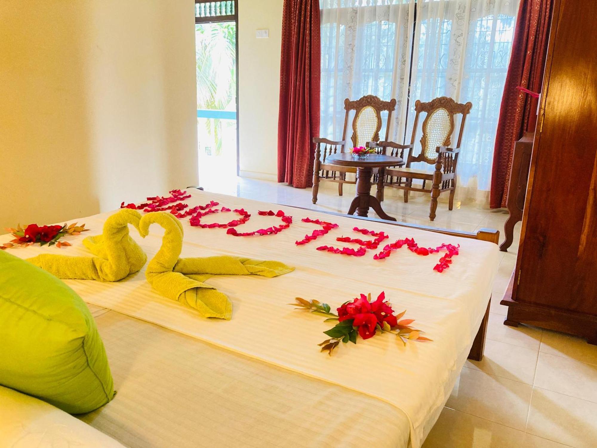 Rainforest Lodge, Deniyaya Singheraja エクステリア 写真