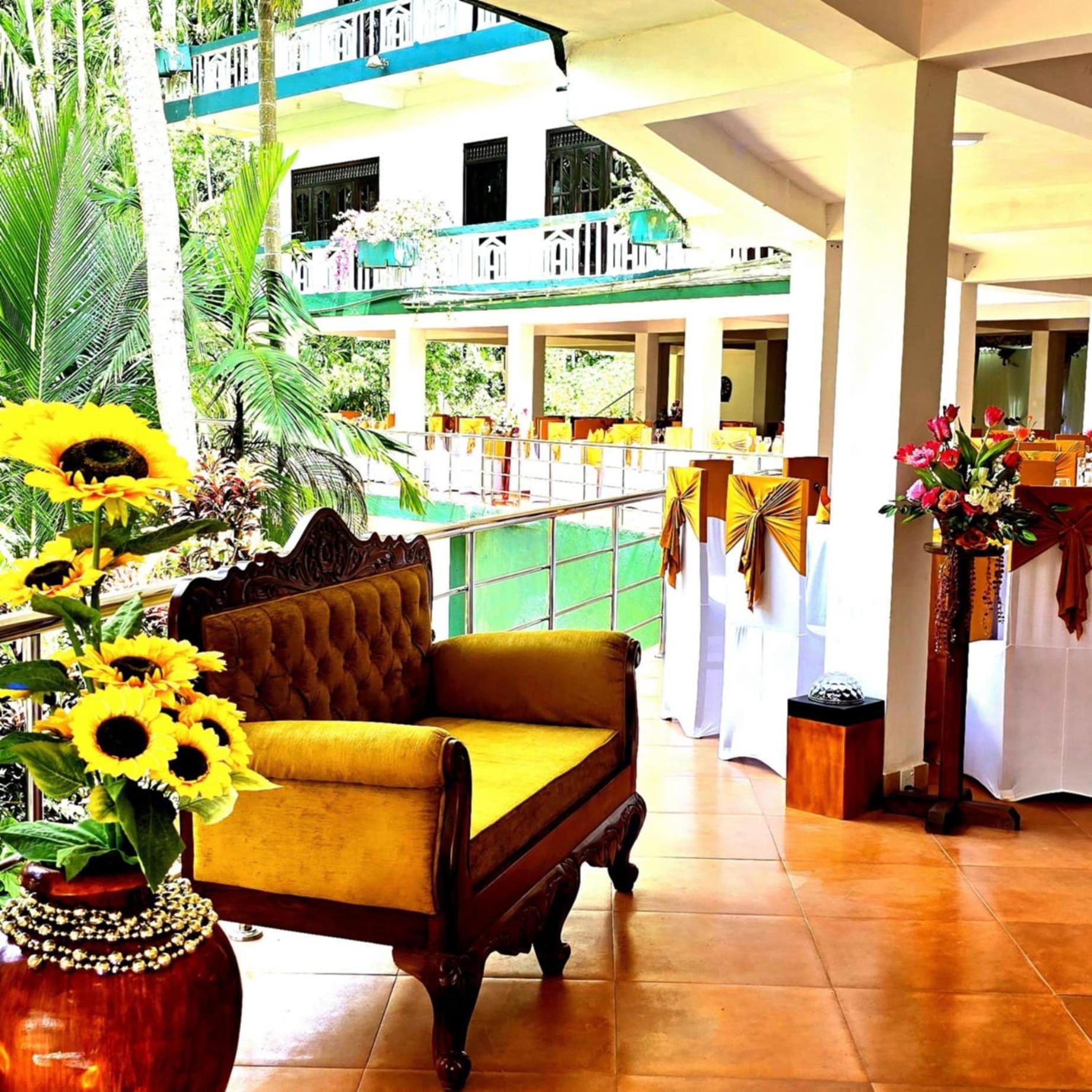 Rainforest Lodge, Deniyaya Singheraja エクステリア 写真